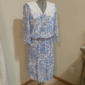 Damon Vintage Floral Midi Dress With Lace Lapel